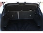 Lynk & Co 02 More 66 kWh | 360 Graden Camera | Harman Kardon | Panoramadak | Elektrisch bedienbare voorstoelen met geheugen | Keyless Entry | Getint glas | Adaptieve Cruise Control | Dodehoekassistent | Sfeerverlichting | Stuurwielverwarming | Stoelverwarming