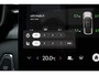 Lynk & Co 01 1.5 More | 360 Graden camera | Actieve LED Koplampen | Schuif-/Kanteldak | Premium Audio By Harman Kardon | Sfeerverlichting | Dodehoekassistent | Adaptieve Cruise Control | Stuurverwarming | Stoelverwarming | Bestuurdersstoel met geheugen | Getint glas | Elektrisch bedienbare achterklep | Draadloos telefoonoplader