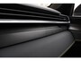 Lynk & Co 01 1.5 More | 360 Graden camera | Actieve LED Koplampen | Schuif-/Kanteldak | Premium Audio By Harman Kardon | Sfeerverlichting | Dodehoekassistent | Adaptieve Cruise Control | Stuurverwarming | Stoelverwarming | Bestuurdersstoel met geheugen | Getint glas | Elektrisch bedienbare achterklep | Draadloos telefoonoplader