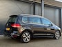 Volkswagen Touran 1.5 TSI Highline Business R, Camera, Stoelverw.,Trekhaak, 5Persoons