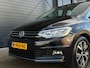 Volkswagen Touran 1.5 TSI Highline Business R, Camera, Stoelverw.,Trekhaak, 5Persoons