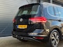 Volkswagen Touran 1.5 TSI Highline Business R, Camera, Stoelverw.,Trekhaak, 5Persoons