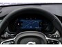 Volvo XC60 2.0 T6 Plug-in hybrid AWD Ultra Black Edition | Adaptieve Cruise Control | Panoramadak | 360° Parkeercamera | Harman Kardon Audio | Head-Up Display | Dodehoek Detectie | Stoel-/Stuurverwarming |