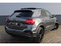 Audi Q2 35 TFSI 3x S-line| Panoramadak | Camera | Black optik | Dodehoek detectie | Adaptive cruise | Elektrische kofferbak
