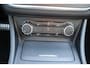 Mercedes-Benz CLA 180 Ambition AMG Automaat Navigatie/parkeerassistent/Trekhaak/Climate control/Cruise control/Keyless Entry/Bluetooth met Spraakbediening/18'' Licht metaal