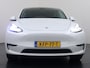 Tesla Model Y Long Range AWD 514pk Warmtepomp SOH 93% Leder Panoramadak Matrix-LED Autopilot Elektr.Stuur+Stoel+Verwarmd Navi Ecc Premium Audio Keyless Priv.Glass Elektr.Stuur+Stoel+Verwarmd Navi Ecc Premium Audio Keyless Privacy Glass 4WD 1e Eigenaar Fabrieksgarantie tot 23-2-2027 Garantie op Accu en Motoren 23-02-2031/192.000km