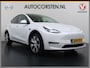 Tesla Model Y Long Range AWD 514pk Warmtepomp SOH 93% Leder Panoramadak Matrix-LED Autopilot Elektr.Stuur+Stoel+Verwarmd Navi Ecc Premium Audio Keyless Priv.Glass Elektr.Stuur+Stoel+Verwarmd Navi Ecc Premium Audio Keyless Privacy Glass 4WD 1e Eigenaar Fabrieksgarantie tot 23-2-2027 Garantie op Accu en Motoren 23-02-2031/192.000km