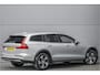 Volvo V60 Cross Country 2.0 B5 AWD Plus Camera Stuur & Stoelverw H/K Memory Standverwarming