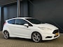 Ford Fiesta 1.6 ST2 182PK, Nieuwe Distributie, Stoelverwarm., Climate, Keyless, Voorruitverw., Nieuwe Distributie