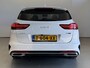 Kia Ceed Sportswagon 1.5 T-GDi GT-Line Automaat | Pano | Navi | Clima | Winterpakket | NL auto