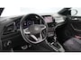 Volkswagen T-Roc 1.5 TSI 150pk R-Line Business DSG / Panoramadak / Keyless / Stoelverwarming / Camera