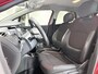 Renault Captur 0.9 TCe Helly Hansen Airco | Audio-Navigatie Full Map | Cruise Control | Keyless Entry | lichtmetalen Velgen 17'' | Parkeersensor Achter | Regensensor | Start/Stop Systeem | Achteruitrijcamera | Voorstoelen Verwarmd