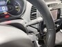 Renault Captur 0.9 TCe Helly Hansen Airco | Audio-Navigatie Full Map | Cruise Control | Keyless Entry | lichtmetalen Velgen 17'' | Parkeersensor Achter | Regensensor | Start/Stop Systeem | Achteruitrijcamera | Voorstoelen Verwarmd