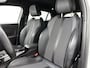 Peugeot 2008 1.2 GT-Line 130pk Automaat | Navigatie | Climate Control | Cruise Control | Camera | 17"LMV | Dodehoekdetectie | LED | Stoelverwarming | Apple Carplay/Android Auto |