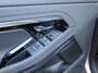Land Rover Range Rover Evoque P300e AWD R-Dynamic HSE | Schuif/kanteldak |Black Pack | 20 inch Zwarte Velgen |