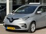 Renault Zoe R110 Zen 52 kWh | Achteruitrijcamera | Stoel & stuur verwarming | DAB | LED | Airco | Cruise Control | Key-less | Draadloze telefoon lader | Lichtmetaal |
