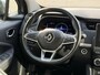 Renault Zoe R110 Zen 52 kWh | Achteruitrijcamera | Stoel & stuur verwarming | DAB | LED | Airco | Cruise Control | Key-less | Draadloze telefoon lader | Lichtmetaal |