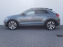Volkswagen T-Roc 1.5 TSI 150pk Sport | Panoramadak | Voorstoelen Verwarmd | Extra Getint Glas | Elektrische Achterklep | Cruise Control Adaptief