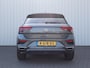 Volkswagen T-Roc 1.5 TSI 150pk Sport | Panoramadak | Voorstoelen Verwarmd | Extra Getint Glas | Elektrische Achterklep | Cruise Control Adaptief
