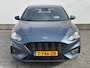 Ford Focus EcoBoost Hybrid ST Line Business | Winterpack | Trekhaak | Camera | HUD | Keyless | All Season