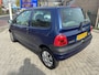 Renault Twingo 1.2 Comfort | RIJD SCHAKELT GOED |