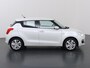Suzuki Swift 1.2 Comfort | Airconditioning | Cruise Control | Bluetooth | Afneembare Trekhaak | LED |