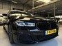 BMW 5-Serie 520i Edition Plus M pakket, Schuifdak, 19inch Sfeerverlichting