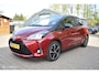 Toyota Yaris 1.5 Hybrid Design Red