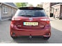 Toyota Yaris 1.5 Hybrid Design Red