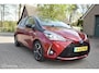 Toyota Yaris 1.5 Hybrid Design Red
