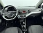 Kia Picanto 1.0 CVVT COMFORTLINE | 5 ZITS | AIRCO | ALL SEASONS | ELEKTRISCHE RAMEN | AUX | USB | RADIO CD | 14'' LM VELGEN | CENTRALE DEURVERGRENDELING OP AFSTAND |
