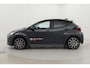 Toyota Yaris 1.5 Hybrid 130 GR SPORT | Panoramadak | Navigatie | Dodehoek detectie | JBL | Stoel-/stuurverwarming | Parkeersensoren voor/achter | Apple Carplay / Android Auto | 18 inch