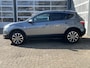 Nissan Qashqai 1.6 Connect Edition Airco Cruise controle Trekhaak 1200kg trekgewicht Panorama dak Achterruitrij camera Navigatiesysteem Telefoonverbinding