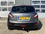 Nissan Qashqai 1.6 Connect Edition Airco Cruise controle Trekhaak 1200kg trekgewicht Panorama dak Achterruitrij camera Navigatiesysteem Telefoonverbinding