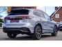 Volkswagen Tiguan 1.5 eTSI R-Line Edition | 360 camera | Massage | Stuurwiel Verwarming | IQ Light | NIEUW