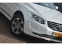 Volvo XC60 2.4 D5 Summum | Navigatie | Clima | Memory Stoelen | Leer | Afneembare Trekhaak | Schuifkanteldak | Camera | Keurige auto, facturen van onderhoud aanwezig.
