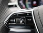 Audi A8 60 TFSI e quattro Lang 340 PK | Chauffeurspakket | Adaptive cruise control l Luchtvering | Glazen Panoramadak l Head-up display | Privacy glas | Vierwielbesturing | Stoelverwarming voor en achter | Stoelventilatie / massage voor en achter | Optiekpakket zwart plus | Alarm Klasse III | Dodehoekdetectie | Bang & Olufsen Advanced 3D | Nachtzichtassistent | Beeldschermen achterin