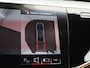 Audi A8 60 TFSI e quattro Lang 340 PK | Chauffeurspakket | Adaptive cruise control l Luchtvering | Glazen Panoramadak l Head-up display | Privacy glas | Vierwielbesturing | Stoelverwarming voor en achter | Stoelventilatie / massage voor en achter | Optiekpakket zwart plus | Alarm Klasse III | Dodehoekdetectie | Bang & Olufsen Advanced 3D | Nachtzichtassistent | Beeldschermen achterin