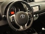 Toyota Yaris 1.0 VVT-i Aspiration - ORIGINEEL NEDERLANDSE AUTO - ACHTERUITRIJ CAMERA - PARKEERSENSOREN ACHTER - CLIMATE CONTROL - BLUETOOTH - HOMMEL BEKENDE AUTO