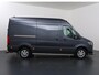 Mercedes-Benz Sprinter 319 CDI | 3.0 V6 | L2 H2 | LED KOPLAMPEN | LM VELGEN | 3-ZITS | PARKEERCAMERA | TREKHAAK | DISTRONIC PLUS | STOELVERWARMING | NAVIGATIE | Trekhaak | Achteropstap | Sidebars |