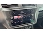 Volkswagen Tiguan 1.4 TSI ACT Comfortline AUTOMAAT / TREKHAAK / CARPLAY / STOELVERW / NAVI / CLIMA / PDC / BLUETOOTH / ACC