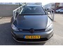 Volkswagen E-Golf Volkswagen e-Golf Automaat/Achteruitrijcamera/Parkeersensoren/Apple carplay/Navigatie/Adaptive cruise control/Keyless/Oplaadkabel incl 220V aansluiting/Elektrische ramen/Elektrisch verstelbare spiegels/Multifunctioneel stuurwiel/Lichtmetalen velgen.