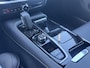 Volvo V60 2.0 T6 Recharge AWD R-Design | Long Range | Adaptieve Cruise Control | Stoel + Stuurverwarming | Harman Kardon Audio | Getint Glas | 19 inch | Parkeercamera |
