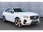 Volvo XC60 2.0 T6 Plug-in Hybrid AWD Plus Dark | Google | Long Range | 360 Camera | Zitverlenging | Lederen Bekleding | Getint Glas | Adaptieve Cruise Control | Stoel-/Stuur-/Voorruit Verwarming | Harman Kardon Audio | Stoelverwarming Achter | 21" LM