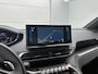 Peugeot 3008 SUV Allure Pack Business Hybrid 145pk Automaat | Navigatie | Achteruitrijcamera | Climate Control | Keyless | Parkeersensoren v+a | Cruise Control | Dodehoeksensor | Led koplampen | Apple Carplay / Android Auto | Bluetooth | DAB+ radio | Donker getint glas | All seasonbanden | 18" lichtmetalen velgen |