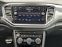 Volkswagen T-Roc 1.5 TSI Sport Business R-line Digitaal display Stoelverwarming Electrische achterklep Airco Cruise controle Apple carplay Telefoonverbinding Navigatiesysteem