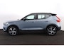 Volvo XC40 T3 R-Design - Sensus Navi - Cruise Control - Parkeer verwarming - Voorstoelen, achterbank en stuur verwarmbaar - LED-koplampen - Climate Control - Parkeersensoren achter - Trekhaak semi elektrisch inklapbaar