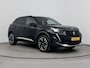Peugeot e-2008 EV GT 50 kWh | Accu 98% | Navigatie | CarPlay | Stoelverwarming | Alcantara Bekleding | Full Led Koplampen | Adaptieve Cruise Control