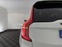 Volvo XC90 2.0 T8 Recharge AWD R-Design Black Pack [ 7-Pers. ] Aut. *PANO | LEATHER-ALCANTARA | FULL-LED | MEMORY-PACK | BOWERS&WILKINS | BLINDSPOT | KEYLESS | DIGI-COCKPIT | NAVI-FULLMAP | PRIVACYGLASS | HEATED-SPORTSEATS | TOWBAR | 22''ALU*