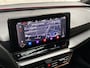 CUPRA Leon 1.4 e-Hybrid VZ Performance 245Pk Automaat (PANORAMADAK, BLACK PACK, APPLE CARPLAY, CAMERA, STUUR/STOELVERWARMING, KUIPSTOELEN, GETINT GLAS, ADAPTIVE CRUISE, NIEUWSTAAT)